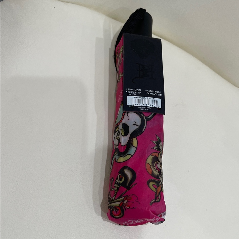 Ed Hardy Pink/Red/Black Skulls/Snakes/Heart Tatoo Art Love Kills Slowly Umbrella